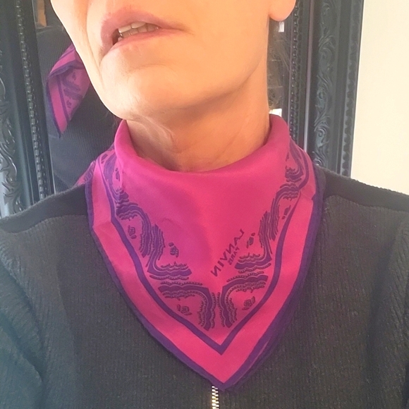 NEW Lanvin Fuschia/Magenta & Purple Silk Scarf, Floral Pattern, 25" square - Picture 5 of 9